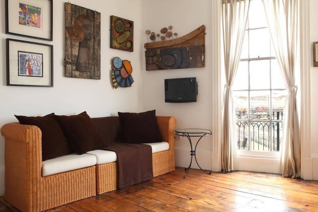 Beachview Guest House Accommodations Маргит Экстерьер фото